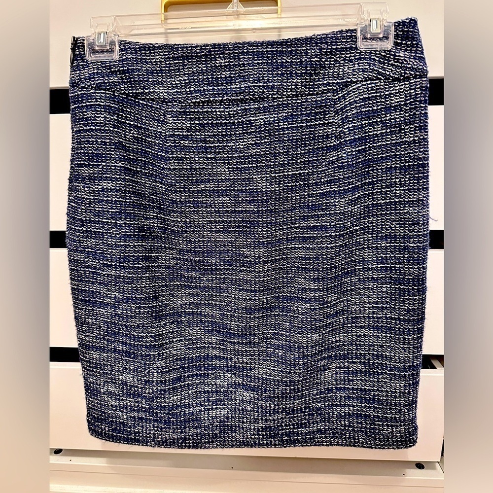 Banana Republic Blue And White Tweed Pencil Skirt Italian Fabric Size 8